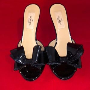 Valentino Garavani Slide Patent Leather Bow Heels